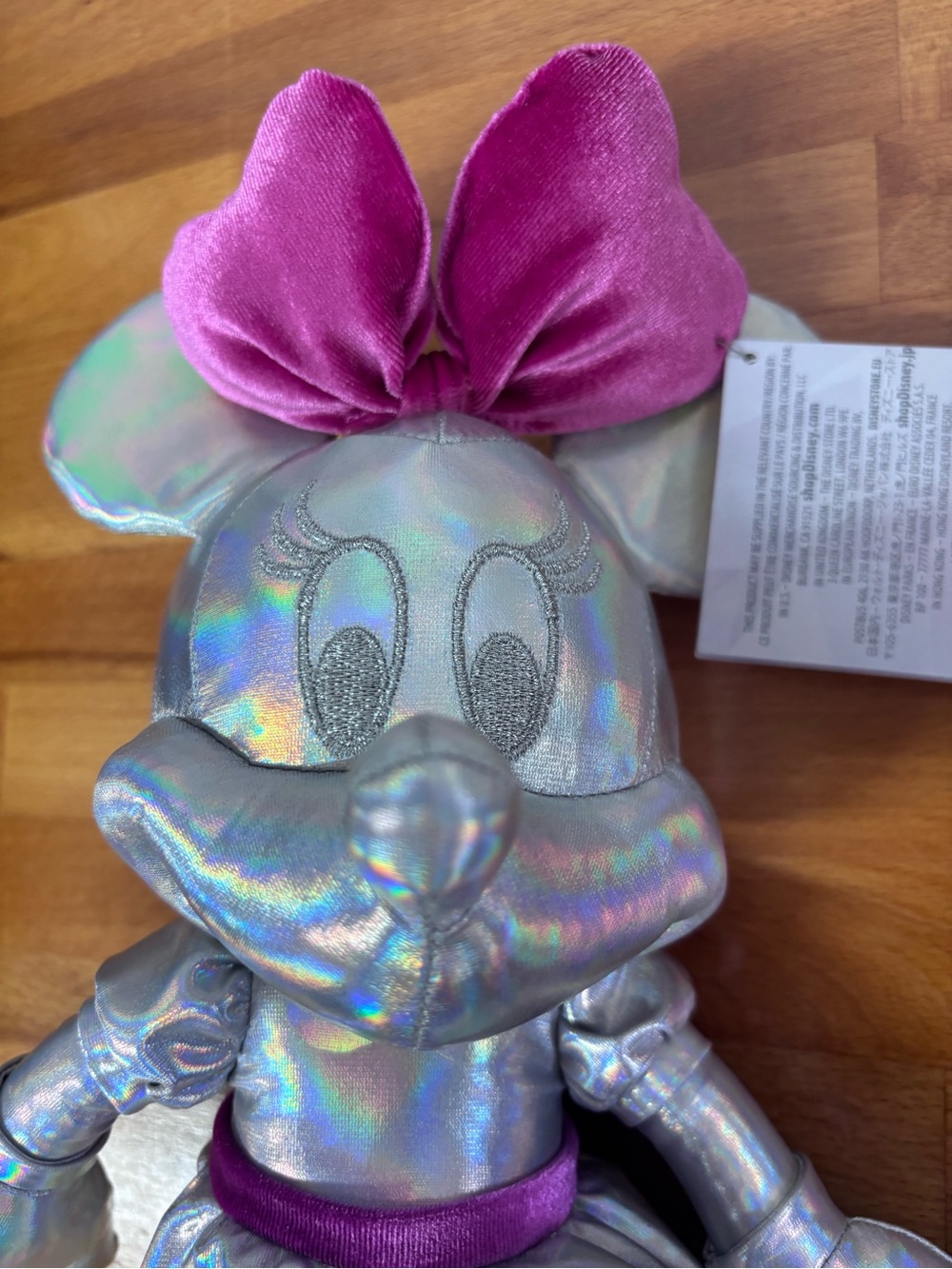 1. Disney Parks Minnie Mouse 100 Years Of Wonder Platinum Plush - Picture 2 of 4